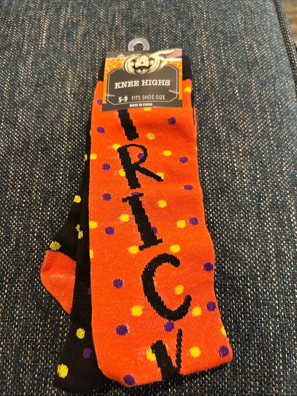 Knee High Halloween Socks – Orange & Black Trick Design